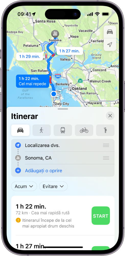 Un iPhone cu o hartă a rutelor auto cu distanța, durata estimată și butonul Start. Fiecare rută are un cod de culoare pentru condițiile de trafic.
