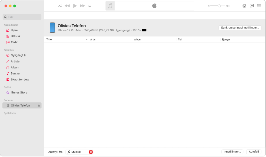 Musikk-vinduet med en enhet (Julies iPhone) i sidepanelet. Synkroniseringsinnstillinger-knappen øverst til høyre åpner Finder.