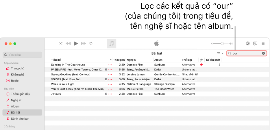 Cửa sổ Apple Music đang hiển thị danh sách các bài hát xuất hiện khi bạn nhập “love” vào trường bộ lọc ở góc trên cùng bên phải. Các bài hát trong danh sách có từ “love“ trong tiêu đề, tên nghệ sĩ hoặc tên album.