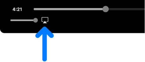 Ovládací prvky pro přehrávání v aplikaci Apple TV. Pod panelem průběhu se nachází ikona videa přehrávaného přes AirPlay.
