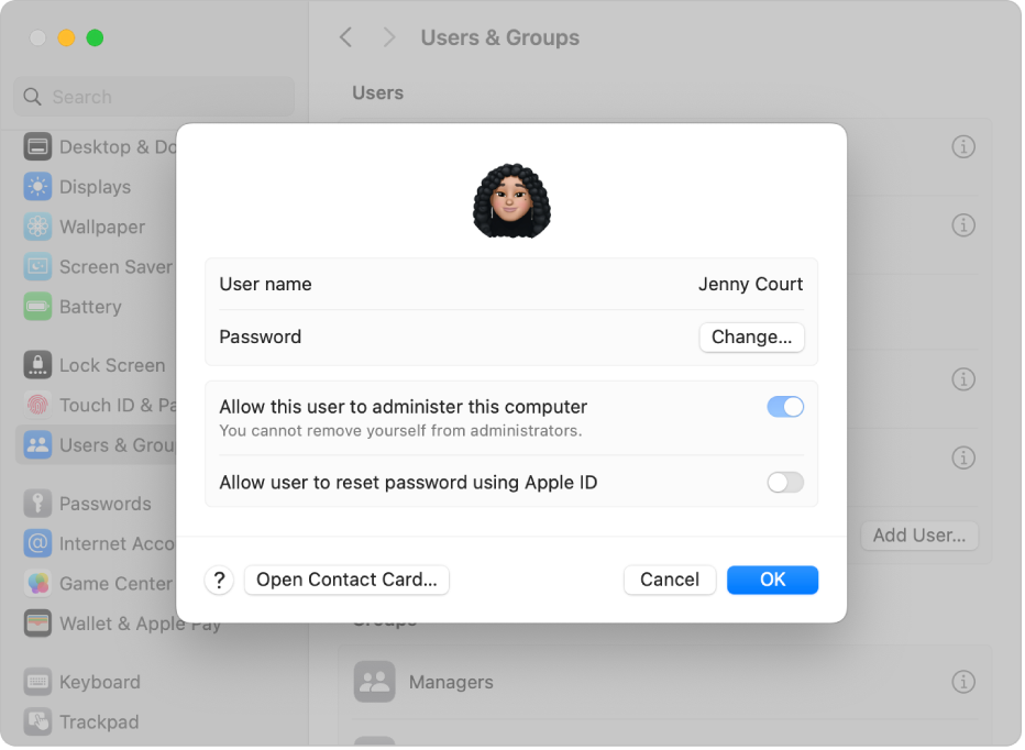 चयनित यूज़र के लिए यूज़र और समूह सेटिंग्ज़। सबसे ऊपर, इसके नीचे यूज़र की तस्वीर और पासवर्ड के लिए “बदलें” बटन होते हैं। कंप्यूटर और उनके पासवर्ड को व्यवस्थित करने के लिए यूज़र के लिए विकल्प दिए गए हैं, उनकी Apple ID का उपयोग करने के लिए पासवर्ड रीसेट करें। सबसे नीचे सहायता बटन, यूज़र का संपर्क कार्ड खोलने के लिए एक बटन और रद्द करें और ठीक बटन हैं।