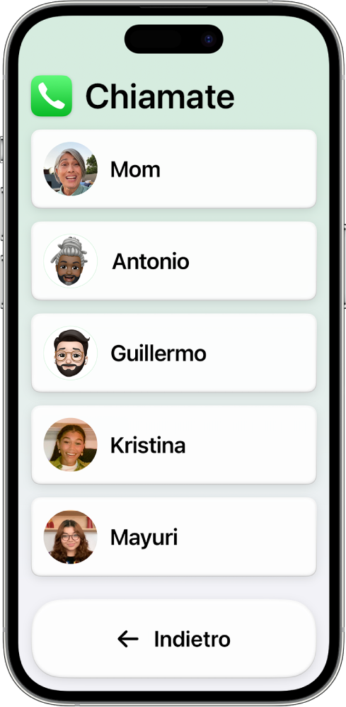 Un iPhone in modalità di accesso assistito con l’app Chiamate aperta che mostra un elenco di foto e nomi dei contatti.
