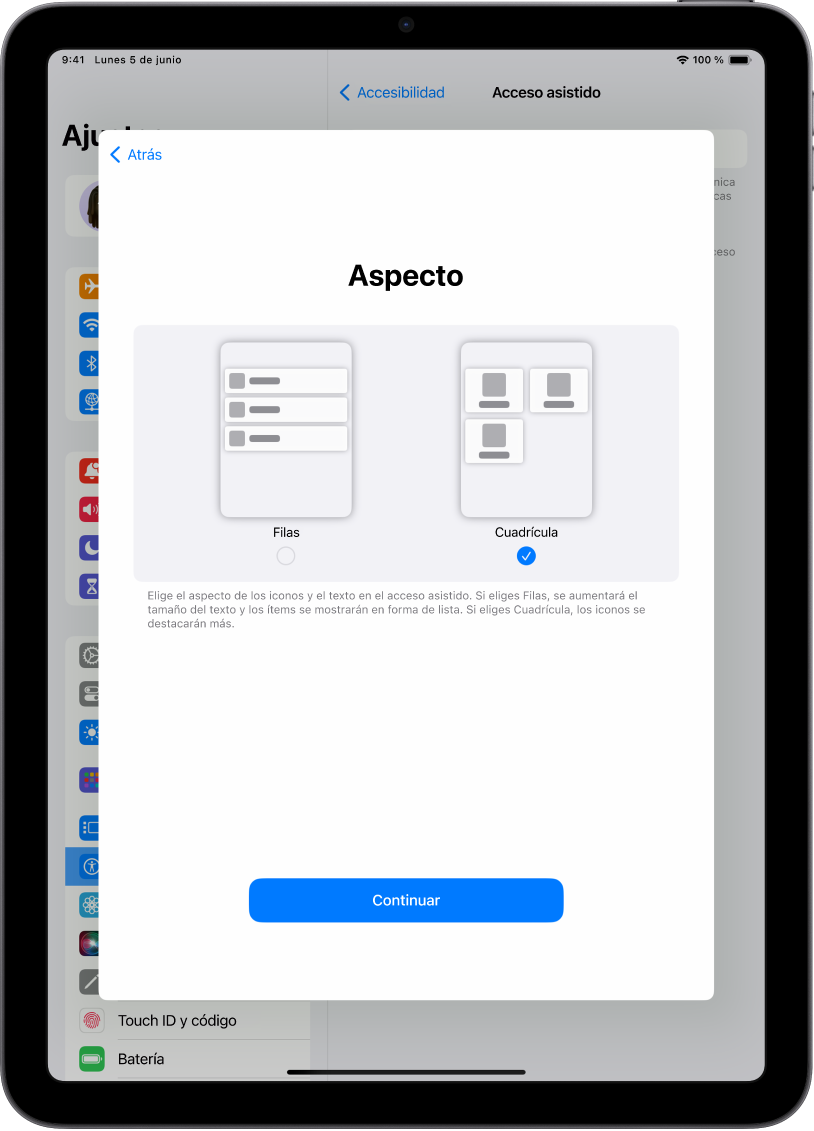 Se está configurando un iPad para el acceso asistido, con opciones para mostrar el contenido en forma de una lista fácil de leer o de una cuadrícula grande que destaca las imágenes y los iconos.
