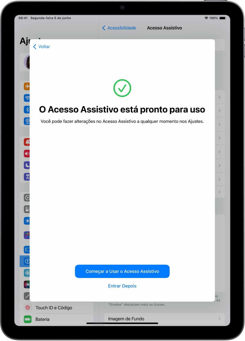 iPad mostrando que o Acesso Assistivo está pronto para ser usado, com um botão na parte inferior para entrar no Acesso Assistivo.