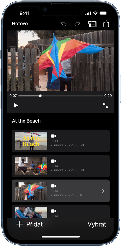 Projekt Kouzelný film v aplikaci iMovie na iPhonu