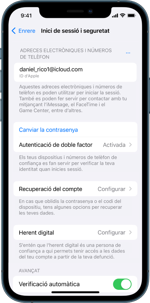 A la pantalla de l’iPhone, es veu que l’autenticació de doble factor està desactivada.