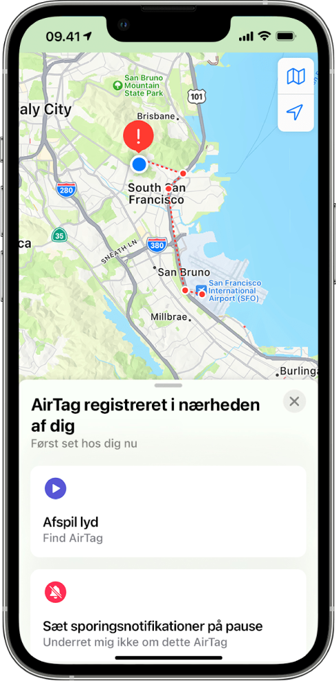 En iPhone-skærm, som viser et AirTag, der er registreret i nærheden af brugeren i appen Kort.