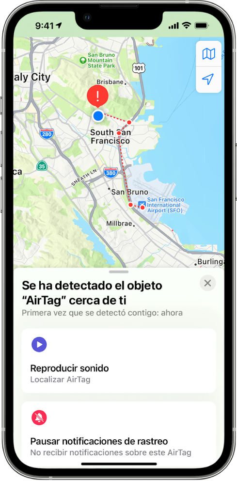 Pantalla de un iPhone que muestra un AirTag detectado cerca del usuario en la app Mapas.