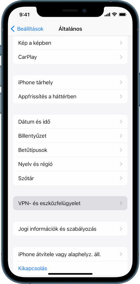 Egy iPhone képernyője, amelyen a VPN- és eszközfelügyelet opció kijelölve látható.
