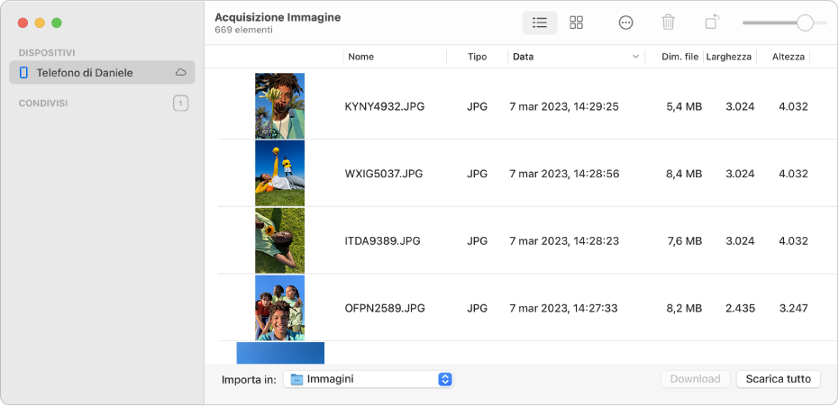 La finestra di Acquisizione Immagine con le foto da importare da iPhone.