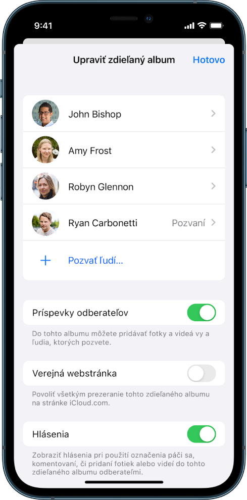 Obrazovka iPhonu zobrazujúca album Zdieľané fotky a zoznam ľudí, s ktorými sa album zdieľa.
