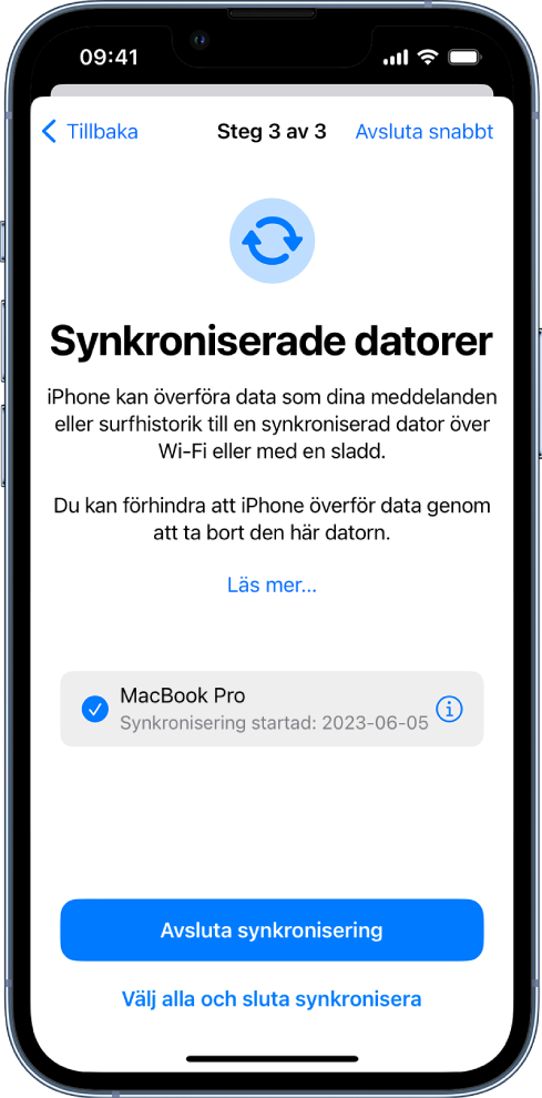 Två iPhone-skärmar visar skärmen Synkroniserade datorer och skärmen Privat reläservice på iCloud.