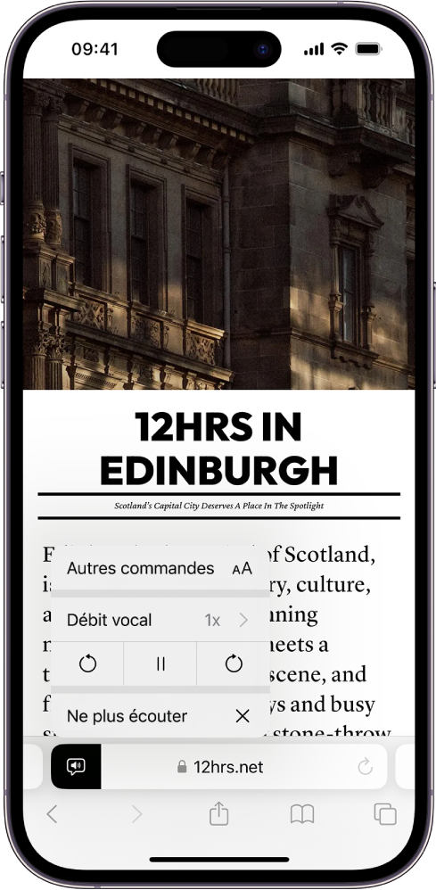 Un site web est ouvert dans Safari. Le bouton « Réglages de la page » est sélectionné et les commandes d’écoute sont affichées.