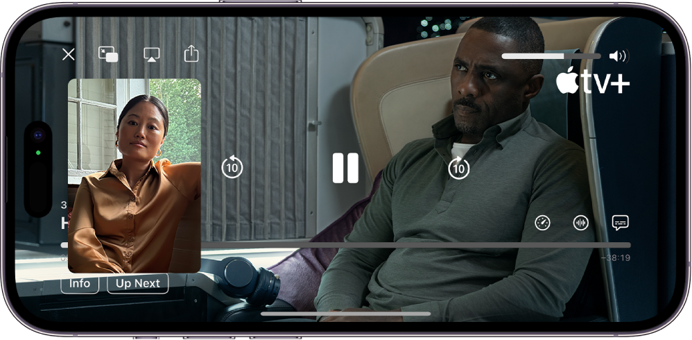 „FaceTime“ skambutis su „SharePlay“ seansu, kuriame rodomas pokalbio metu bendrinamas „Apple TV +“ vaizdo turinys. Turinį bendrinantis asmuo rodomas mažame lange, vaizdo įrašas užpildo likusią ekrano dalį, o atkūrimo valdikliai yra vaizdo įrašo viršuje.