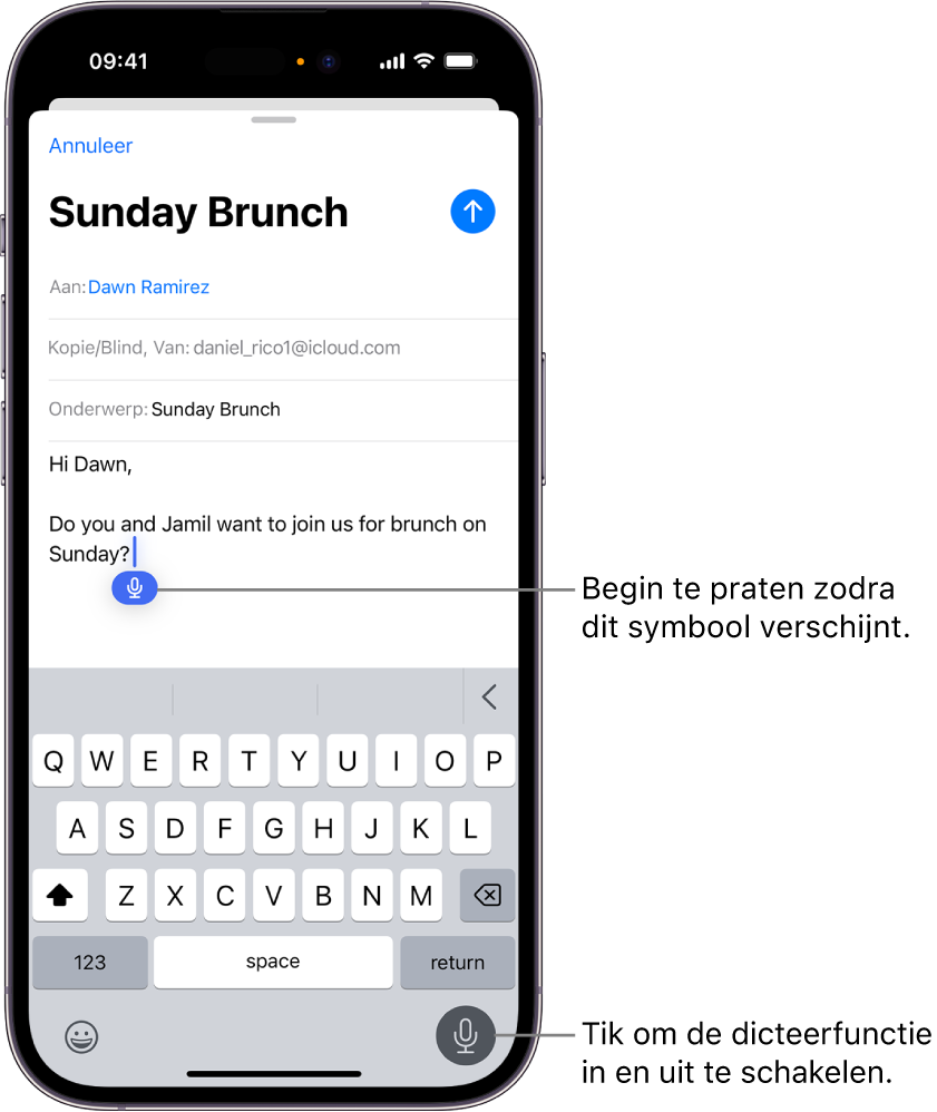 Het schermtoetsenbord is open in de Mail-app. De dicteerknop rechtsonder in het scherm is geselecteerd en staat onder het invoegpunt in het tekstveld.