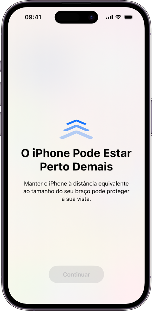 Tela com um aviso de que o iPhone está perto demais e que deve ser afastado para proteger a sua vista. O aviso cobre a tela e impede o uso. O botão Continuar pode ser tocado depois que o iPhone está a uma distância segura.