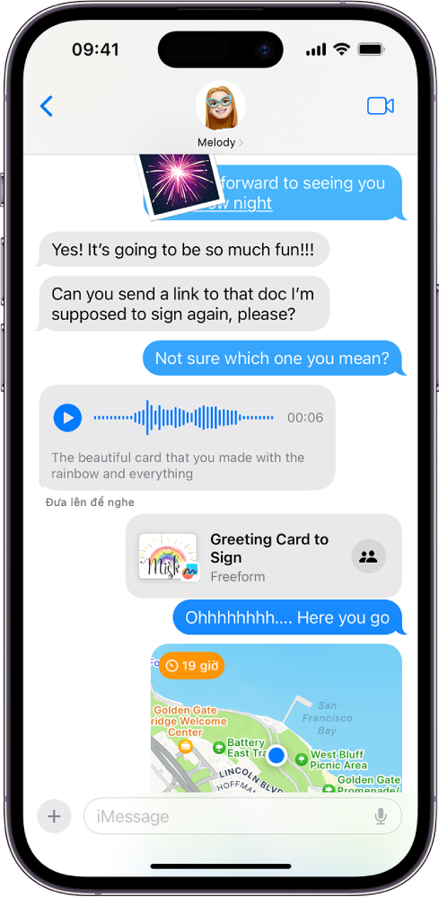 Một cuộc hội thoại Tin nhắn đang hiển thị các tính năng của iMessage.