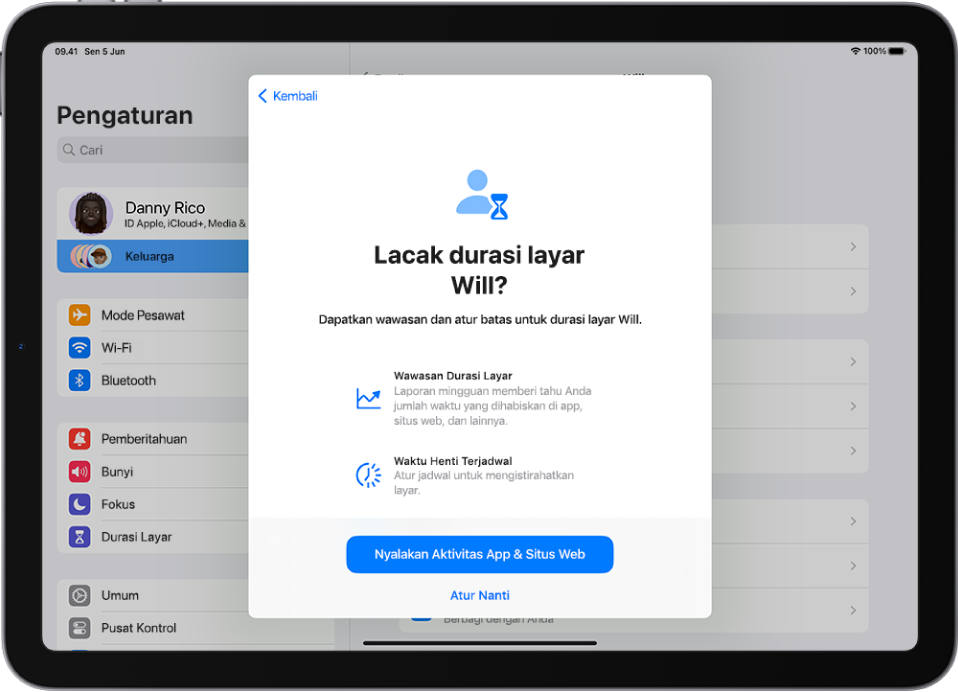 Layar dengan deskripsi fitur untuk melacak durasi layar anak dan pilihan seperti waktu henti terjadwal.