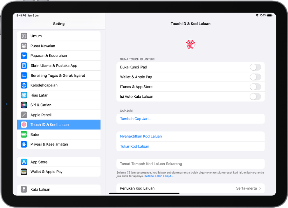 Bar sisi Seting di sebelah kiri skrin dan Touch ID & Kod Laluan dipilih. Di sebelah kanan skrin ialah pilihan untuk memilih ciri yang boleh dibuka kunci menggunakan Touch ID. Buka Kunci iPad, Wallet & Apple Pay, iTunes & App Store serta Isi Auto Kata Laluan semuanya dinyahaktifkan.