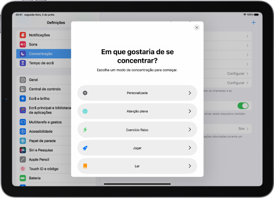 Um ecrã do modo de concentração para uma das opções de modos de concentração adicionais, incluindo “Personalizado”, “Exercício físico”, “Jogar”, “Atenção plena” e “Ler”.