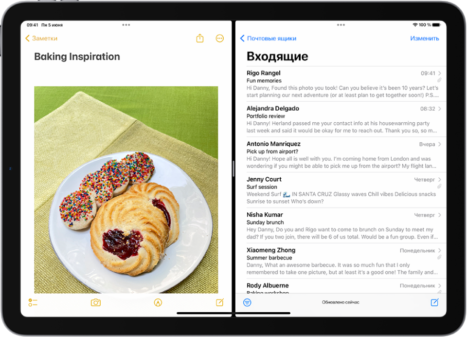 В левой части экрана открыто приложение «Заметки», в правой части — приложение «Почта». Между двумя приложениями находится разделитель, позицию которого можно настраивать.