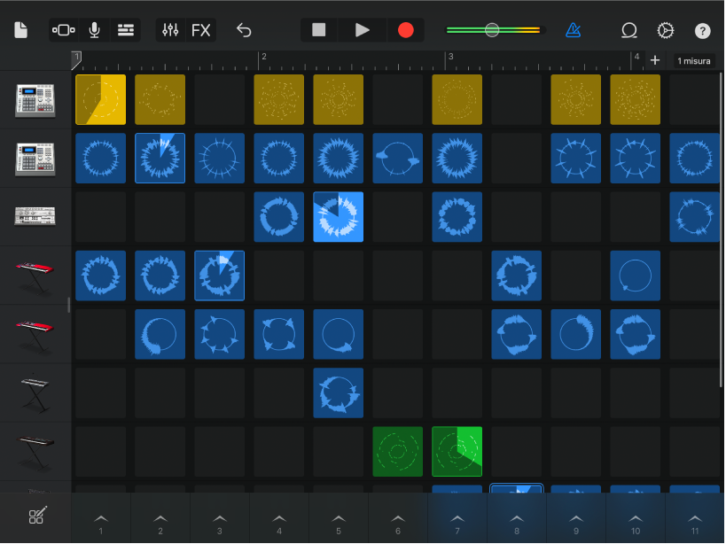 Figura. La griglia di Live Loops con delle celle in riproduzione.