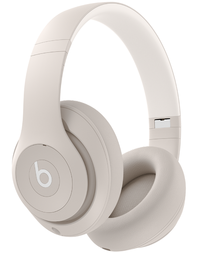 Beats Studio Pro हेडफ़ोन।