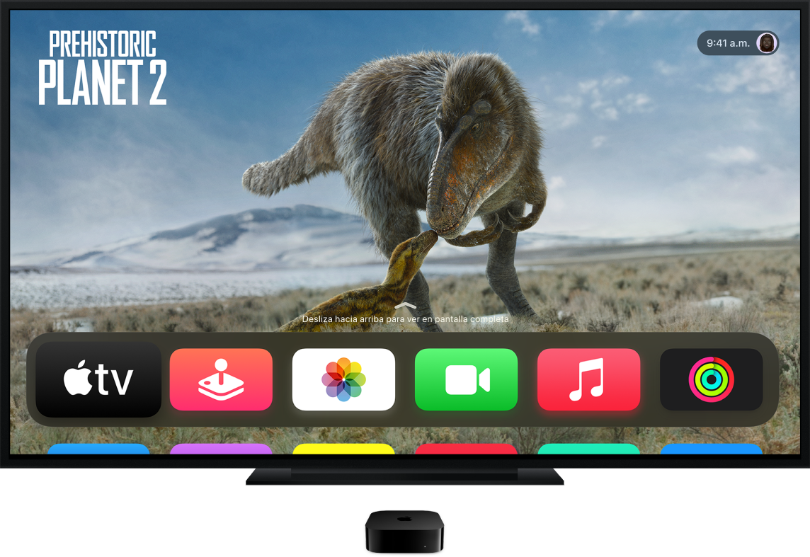 Apple TV conectado a una televisión mostrando la pantalla de inicio