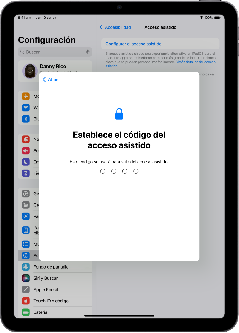 Un iPad mostrando la pantalla para establecer el código que se usa al entrar y salir del acceso asistido.