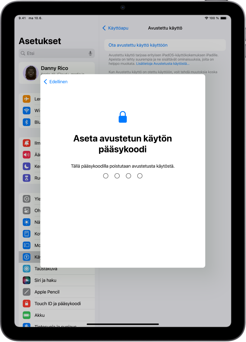 iPad, jossa on näkyvissä näyttö, jolla asetetaan pääsykoodi avustettuun käyttöön siirtymistä ja siitä poistumista varten.