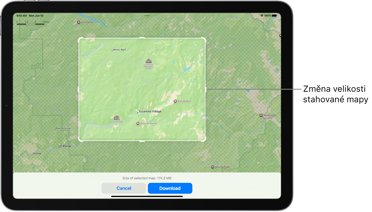 iPad s mapou národního parku. Okolo parku se zobrazuje obdélníkový rám s úchyty, jejichž pohybem lze měnit velikost stahované části mapy. Poblíž dolního okraje mapy je uveden stahovaný objem mapových dat, která jste vybrali. U dolního okraje displeje jsou vidět tlačítka Zrušit a Stáhnout.