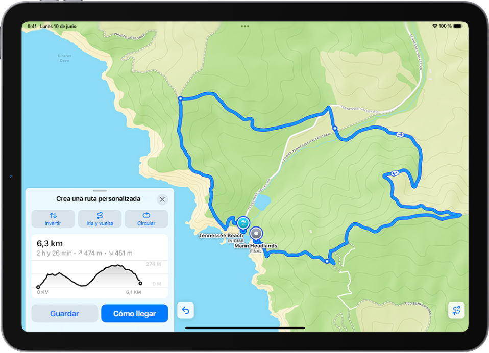 Ruta personalizada en la app Mapas con la distancia, el desnivel, el tiempo estimado y opciones para guardarla o para obtener indicaciones hasta el inicio de la ruta.