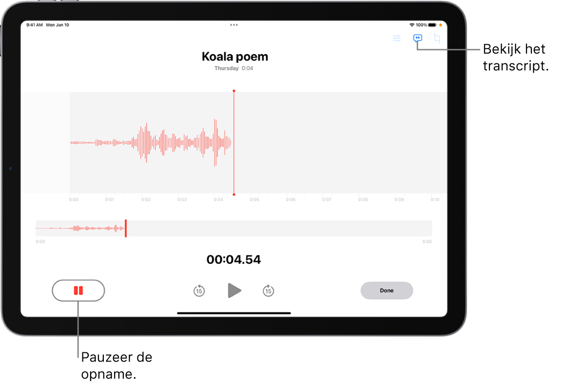 Een Dictafoon-opname, met een golfvorm van de actieve opname, samen met een tijdsaanduiding, een knop om de opname te pauzeren en een knop om het transcript te bekijken.