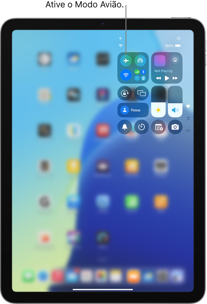 Tela da Central de Controle mostrando que um toque no botão superior esquerdo ativa o Modo Avião.