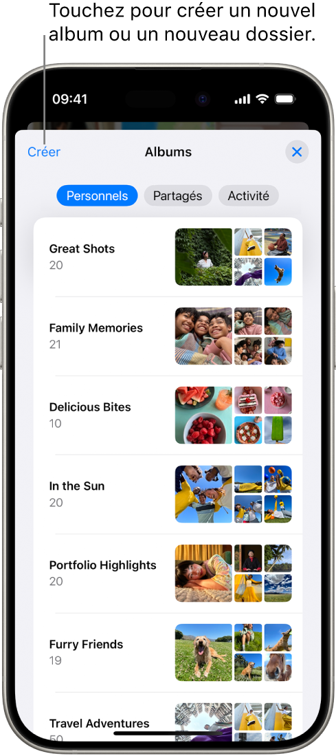 Des albums sont ouverts dans l’app Photos. L’onglet Personnels est sélectionné. En dessous se trouve la liste des albums.