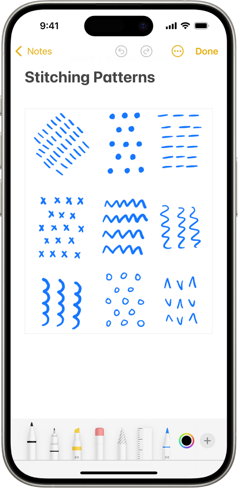 Una nota è aperta nell’app Note e nella parte inferiore dello schermo è presente la barra degli strumenti di modifica. Gli strumenti di modifica mostrati da sinistra a destra sono: Penna, “Linea singola”, Pennarello, Gomma, Laccio, Righello e Matita, seguiti dal selettore colore e dal pulsante Aggiungi.