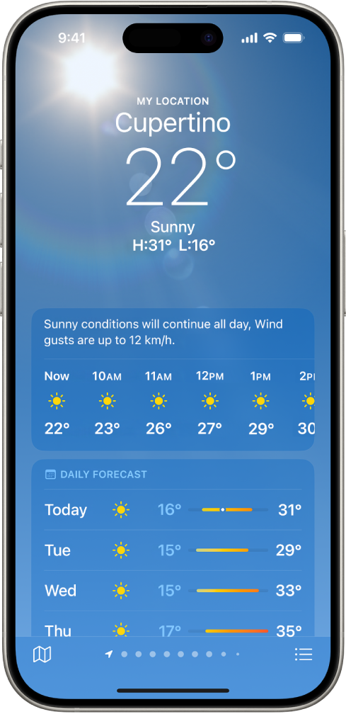 Het Weer-scherm, met van boven naar beneden de locatie, de huidige temperatuur, de maximum- en minimumtemperatuur voor die dag en de weersverwachting per uur en voor de komende 10 dagen. Een rij punten onderin in het midden geeft het aantal locaties in de lijst met locaties aan. Rechtsonderin staat de knop 'Locatielijst' en linksonderin de knop 'Toon kaart'.