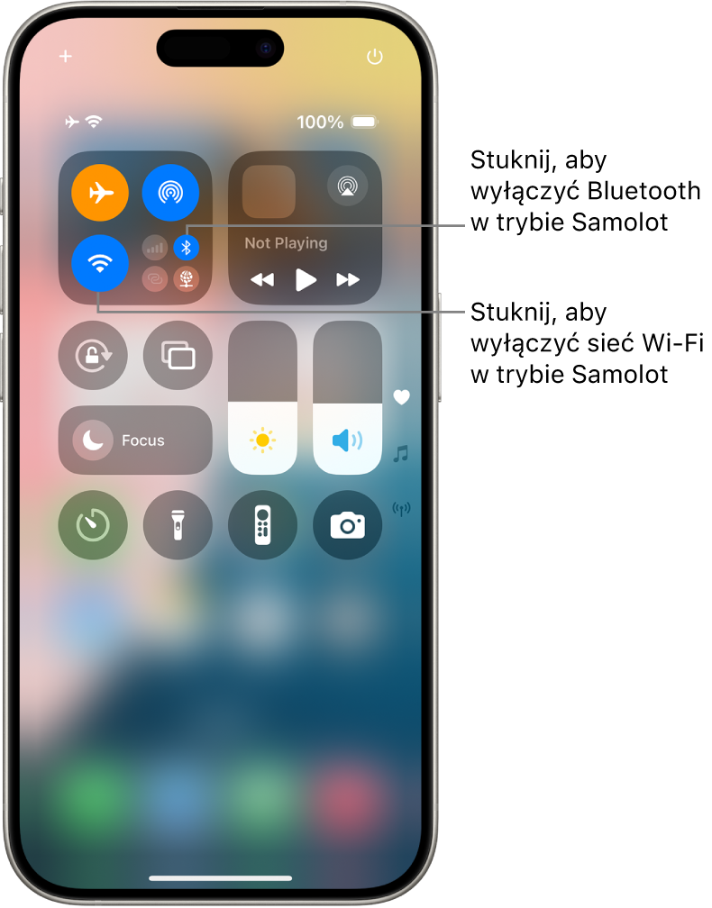 Centrum sterowania na iPhonie. W lewym górnym rogu znajduje się grupa narzędzi, wśród których widoczny jest przycisk trybu Samolot (lewy górny), Wi‑Fi (lewy dolny) oraz przycisk Bluetooth (prawy dolny). Tryb Samolot, Wi‑Fi oraz Bluetooth są włączone. Stuknij w przycisk Bluetooth, aby wyłączyć Bluetooth w trybie Samolot. Stuknij w przycisk Wi‑Fi, aby wyłączyć Wi‑Fi w trybie Samolot.