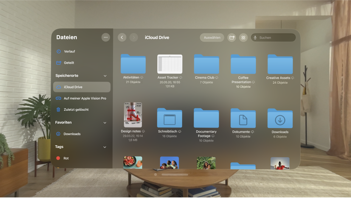 Die App „Dateien“ auf der Apple Vision Pro mit Ordnern und Dateien in iCloud Drive.
