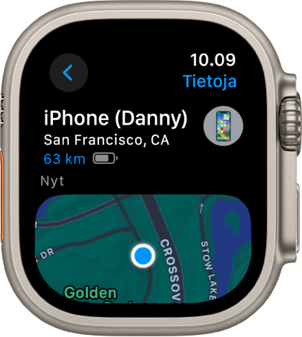 Etsi laitteita ‑apissa näkyy iPhonen sijainti. Laitteen nimi on yläreunassa ja alapuolella näkyvät sijainti, etäisyys, nykyinen akun varaustila sekä viimeisin kerta, jolloin laite vastasi. Näytön alemmalla puoliskolla näkyvällä kartalla näkyy piste, joka osoittaa laitteen likimääräisen sijainnin. Takaisin-painike on ylävasemmalla.