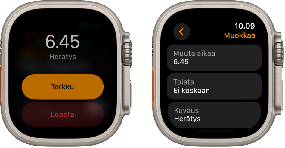 Kaksi kellonäyttöä: toisessa näkyy kellotaulu, jossa on herätyksen torkkupainike ja pysäytyspainike, ja toisessa herätyksen muokkaamisasetukset, joissa on Muuta aikaa-, Toisto- ja Kuvaus-painikkeet alapuolella. Torkkupainike on alareunassa. Torkkukytkin on pois päältä.