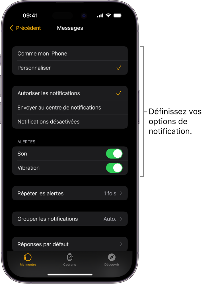 Réglages Messages dans l’app Apple Watch sur l’iPhone. Vous pouvez choisir d’afficher ou non les alertes, activer le son et les vibrations, et répéter les alertes.