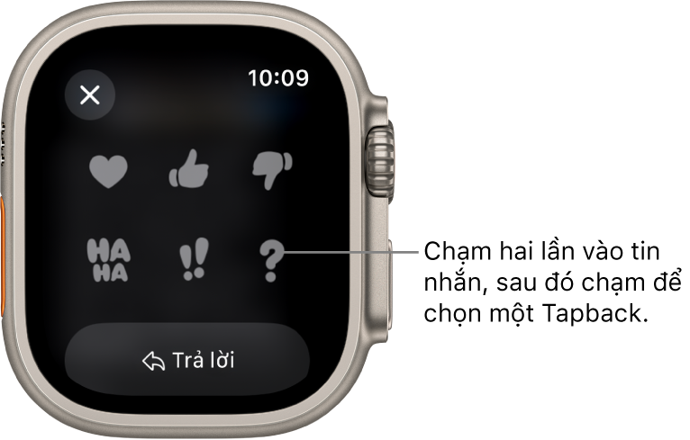 Một cuộc hội thoại Tin nhắn với các tùy chọn Tapback: trái tim, ngón cái trỏ lên, ngón cái trỏ xuống, Ha Ha, !! và ?. Một nút Trả lời ở bên dưới.