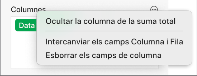 El menú “Més opcions de camp”, que mostra els controls per ocultar les sumes totals, intercanviar els camps de fila i de columna i esborrar els camps.