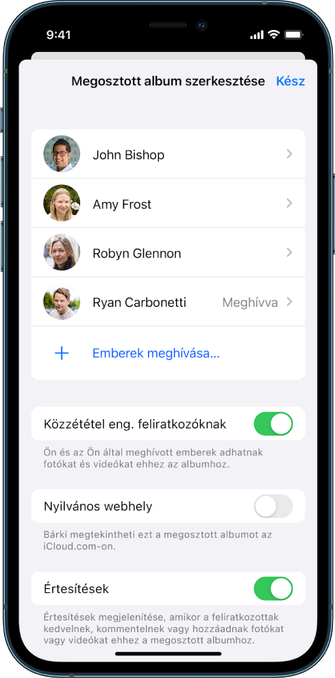 Egy iPhone képernyője, amelyen egy megosztott fotóalbum látható, továbbá azok a személyek, akikkel az album meg van osztva.