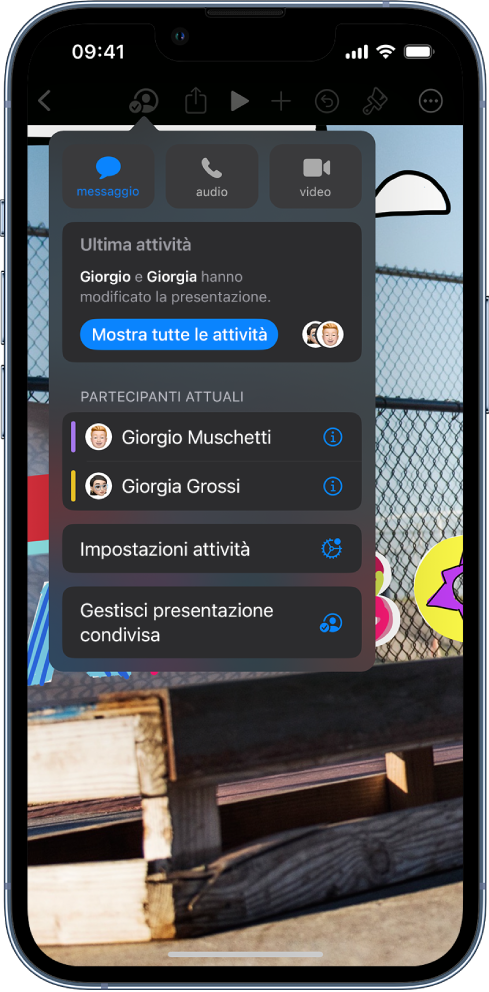 Il menu Collaborazione che mostra i nomi delle persone che stanno collaborando alla presentazione.