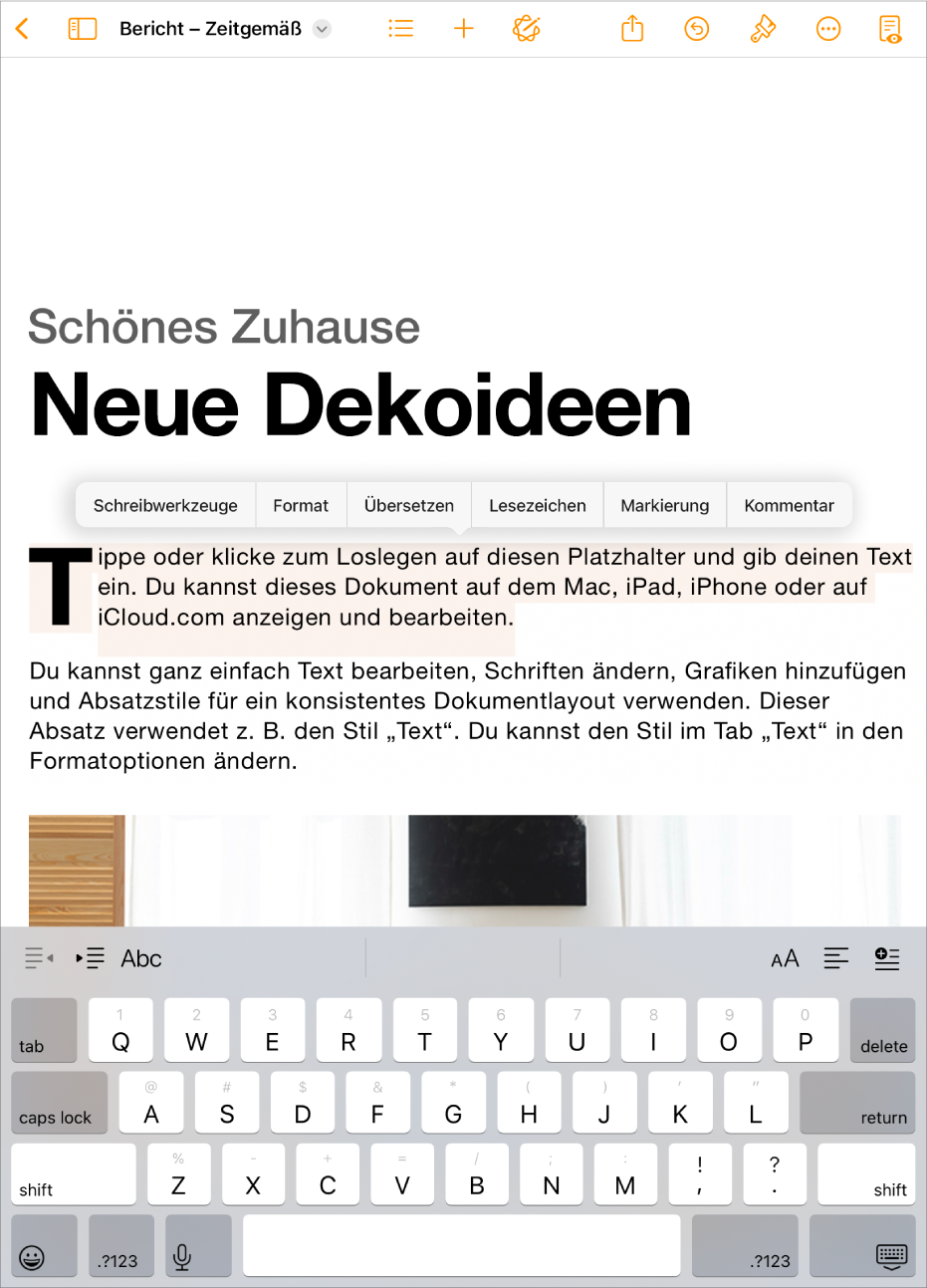 In einem geöffneten Pages-Dokument ist Platzhaltertext ausgewählt.