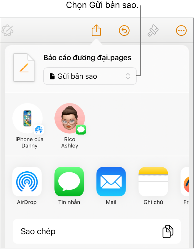 Menu Chia sẻ với Gửi bản sao được chọn ở trên cùng.