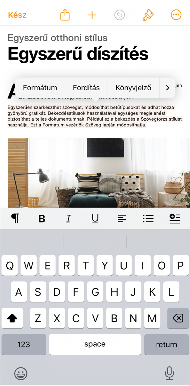Egy megnyitott dokumentum a sablon kijelölt helyőrző szövegével.