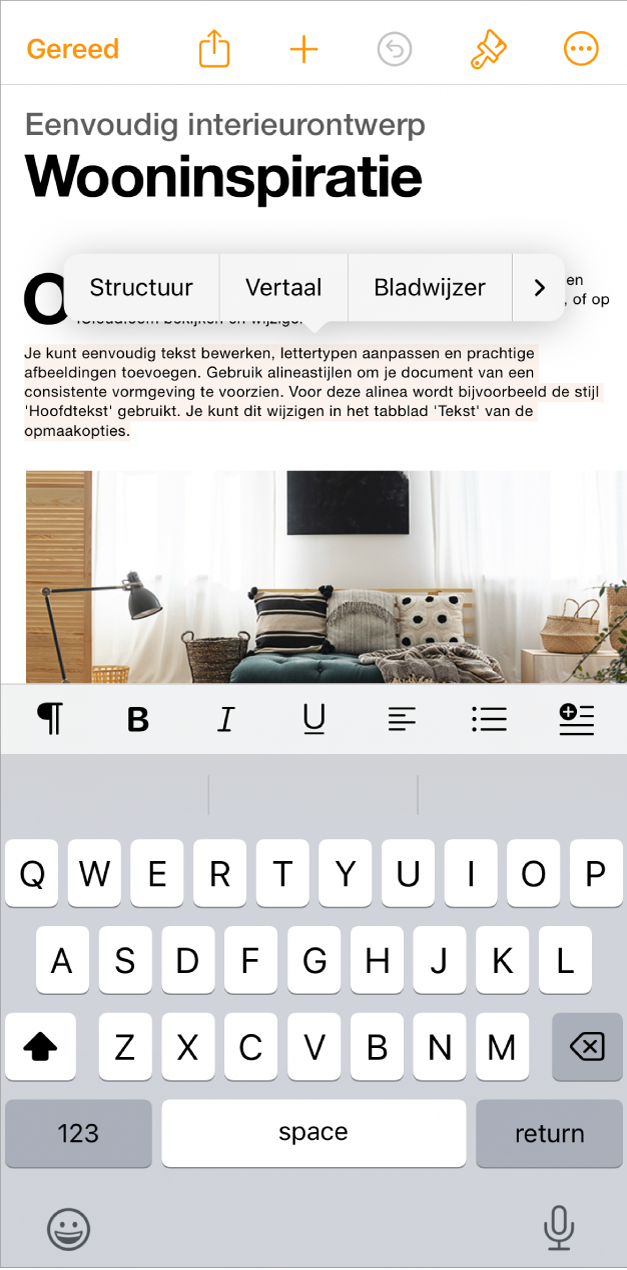 In een geopend document is plaatsaanduidingstekst geselecteerd.